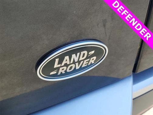 2022 Land Rover Defender 110 SE