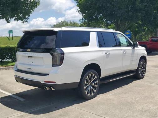 2025 Chevrolet Suburban 2WD High Country