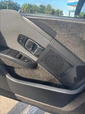 2017 BMW i3 94 Ah w/Range Extender