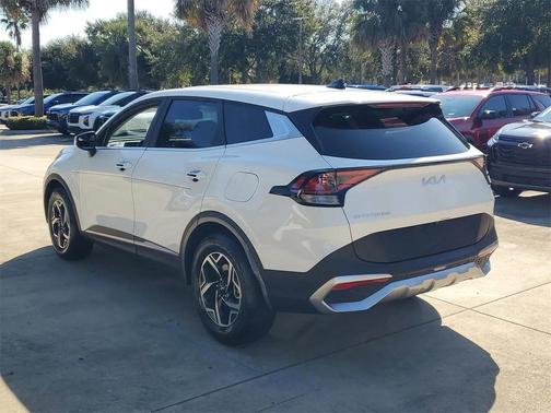 2025 Kia Sportage LX