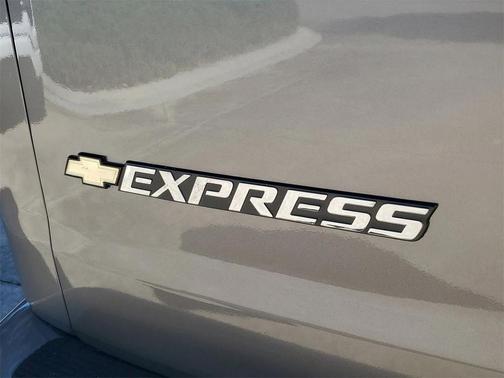 2025 Chevrolet Express 2500 RWD 2500 Extended Wheelbase WT