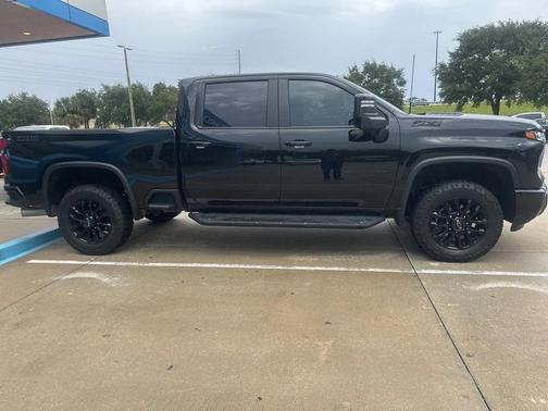 2025 Chevrolet Silverado 2500 LT