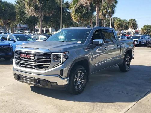 2025 GMC Sierra 1500 SLT