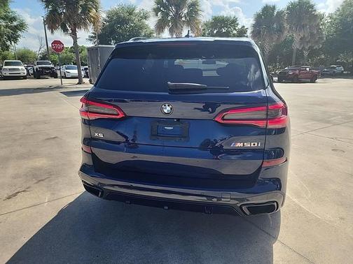 Tanzanite Blue II Metallic 2020 BMW X5 M50i