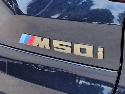 2020 BMW X5 M50i