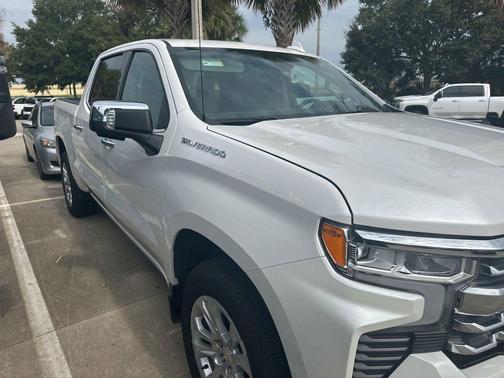2024 Chevrolet Silverado 1500 LTZ