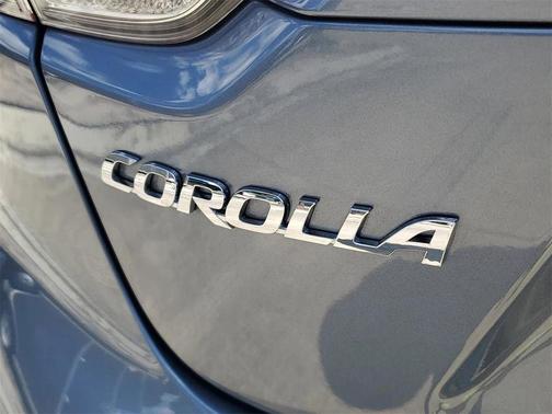 2025 Toyota Corolla Hybrid SE