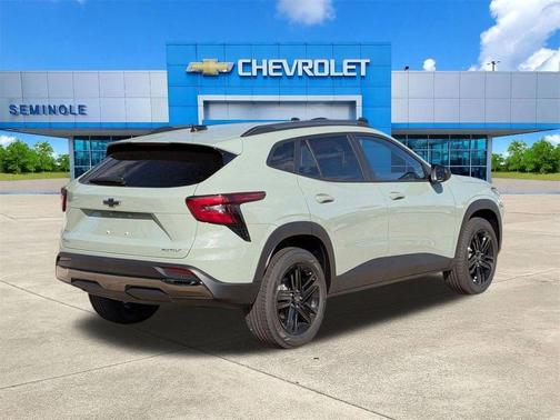 Cacti Green 2026 Chevrolet Trax FWD ACTIV