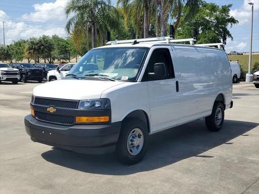 2025 Chevrolet Express 2500 RWD 2500 Regular Wheelbase WT