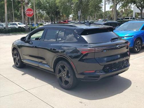 2025 Chevrolet Equinox EV RS