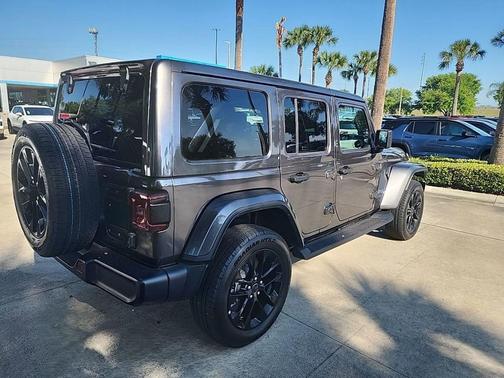 Granite Crystal Metallic Clearcoat 2025 Jeep Wrangler 4xe Sahara