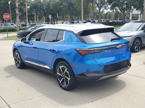 2025 Chevrolet Equinox EV LT