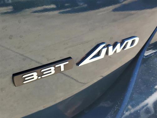 2023 Genesis G70 3.3T AWD