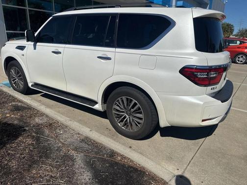 2021 Nissan Armada SL 2WD