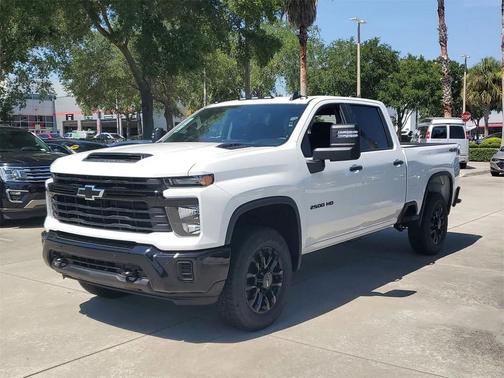 2025 Chevrolet Silverado 2500 Custom
