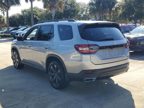 2024 Honda Pilot Sport