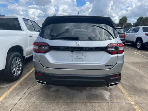 2024 Honda Pilot Sport