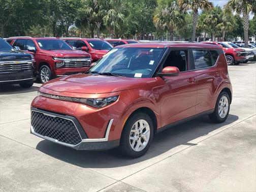 2024 Kia Soul LX