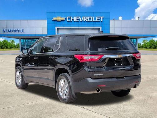 Mosaic Black Metallic 2020 Chevrolet Traverse LS