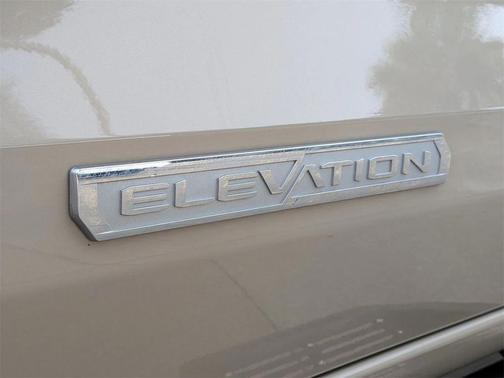 2023 GMC Canyon Elevation