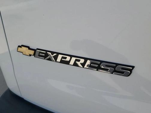 2025 Chevrolet Express 2500 RWD 2500 Extended Wheelbase WT