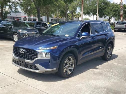 2023 Hyundai SANTA FE SE