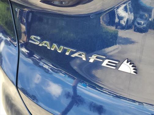 2023 Hyundai SANTA FE SE