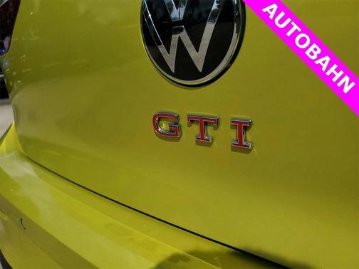 2022 Volkswagen Golf GTI 2.0T S DSG