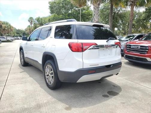 2019 GMC Acadia SLE-2