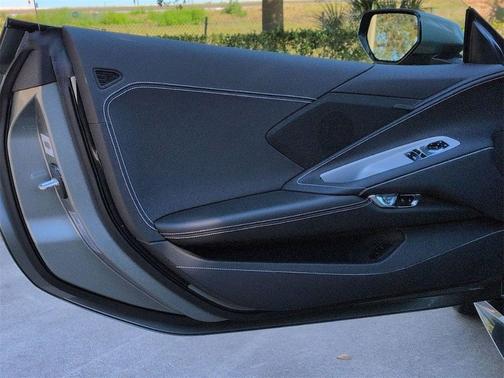 2024 Chevrolet Corvette Stingray w/1LT