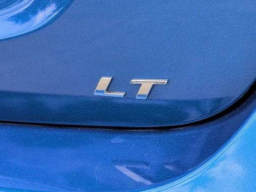 Kinetic Blue Metallic 2017 Chevrolet Sonic LT
