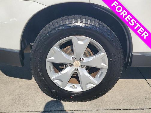 2015 Subaru Forester 2.5i