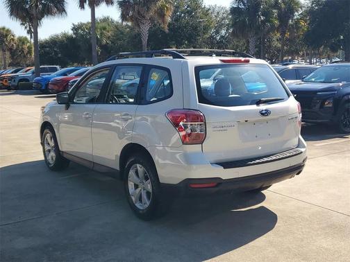 2015 Subaru Forester 2.5i