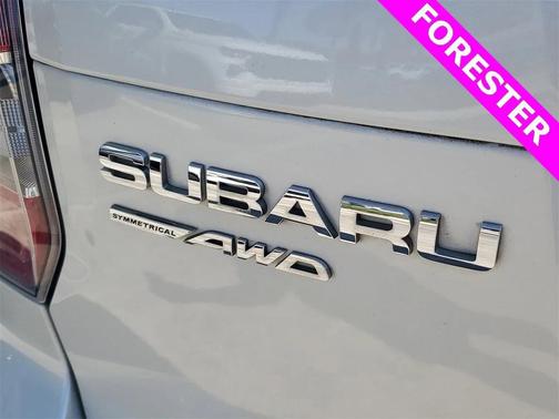 2015 Subaru Forester 2.5i