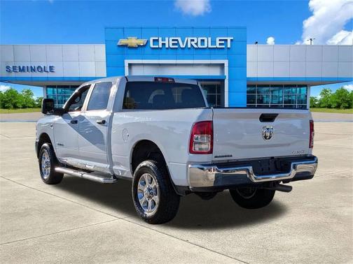 2024 RAM 2500 Big Horn Crew Cab 4x4 6'4' Box