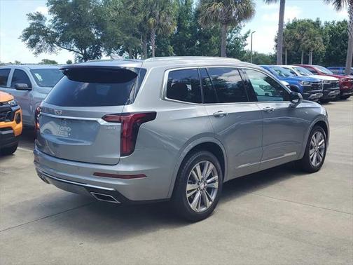 2024 Cadillac XT6 Premium Luxury FWD