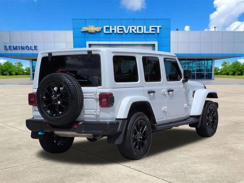 Bright White Clearcoat 2024 Jeep Wrangler 4xe Sahara