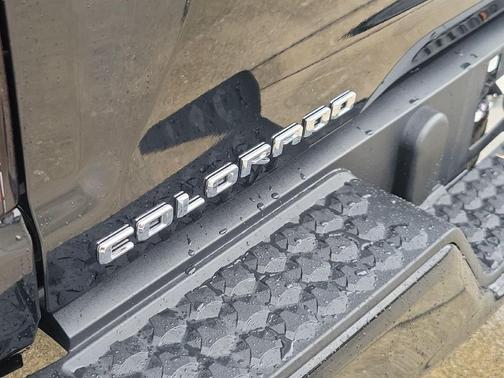 Black 2024 Chevrolet Colorado Trail Boss
