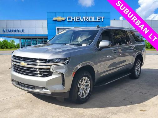 2023 Chevrolet Suburban LT