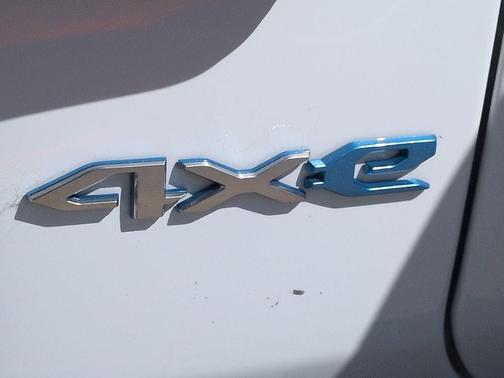 Bright White Clearcoat 2024 Jeep Wrangler 4xe Sahara