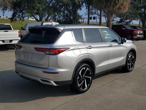 2023 Mitsubishi Outlander SE 2.5 S-AWC