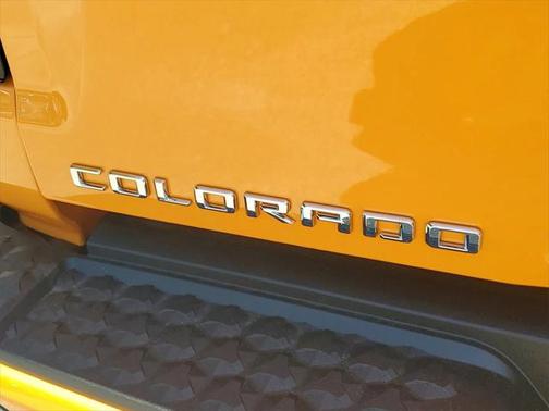 2025 Chevrolet Colorado WT
