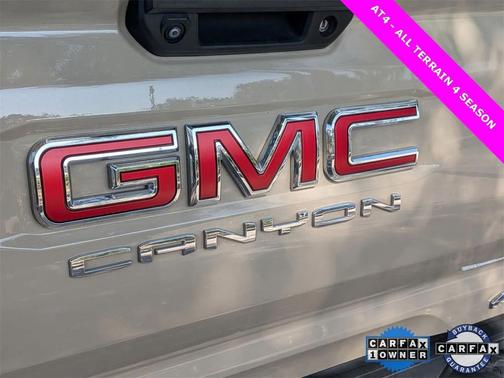 2023 GMC Canyon AT4