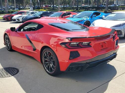 2025 Chevrolet Corvette Stingray w/1LT