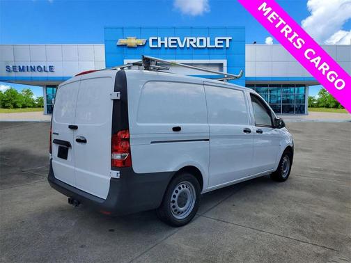 2022 Mercedes-Benz Metris Base