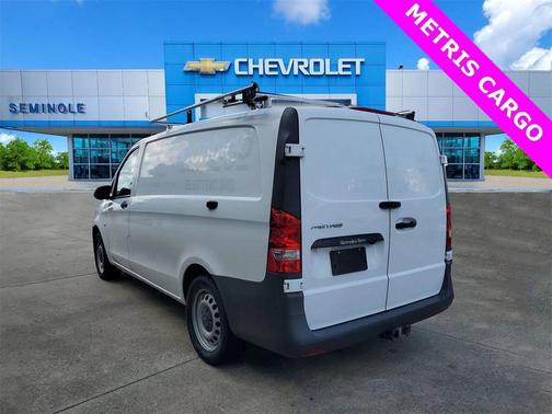 2022 Mercedes-Benz Metris Base