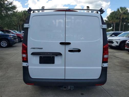 2022 Mercedes-Benz Metris Base