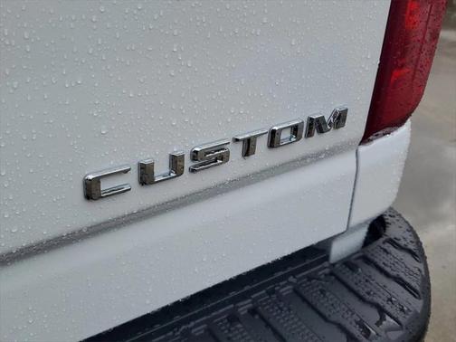 2025 Chevrolet Silverado 2500 Custom