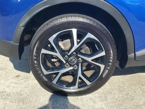 2020 Toyota C-HR XLE