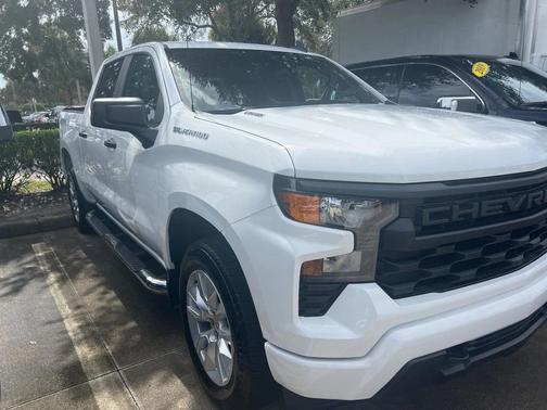 2025 Chevrolet Silverado 1500 Custom